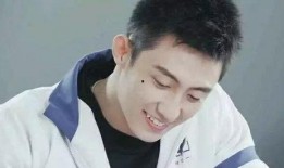 娱乐圈吃瓜爆料黄景瑜,娱乐圈风云再起，吃瓜爆料背后的真相揭秘